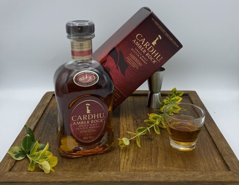 CARDHU AMBER ROCK